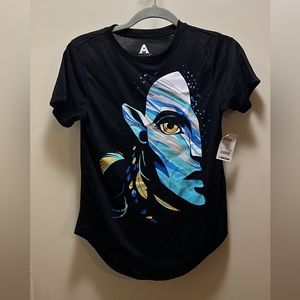 Avatar Top 🌟NWT🌟 Price Dropped